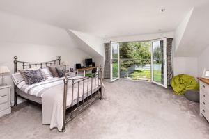 Photo 14- click for photo gallery